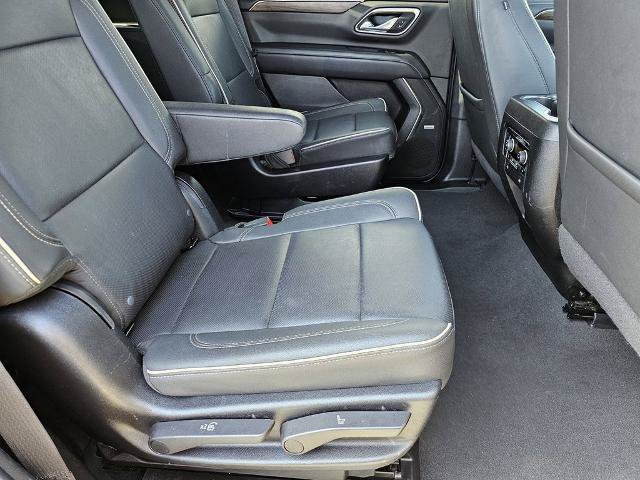 Used 2024 Chevrolet Tahoe Premier AWD/4WD image 13