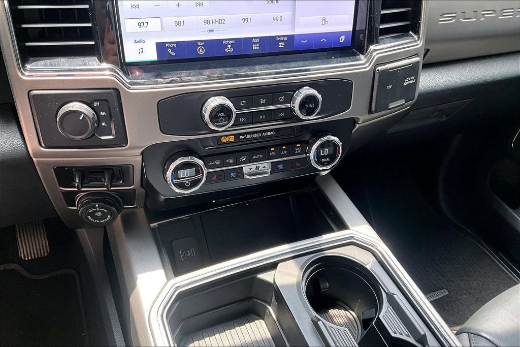 Certified 2022 Ford F350 Platinum AWD/4WD image 24