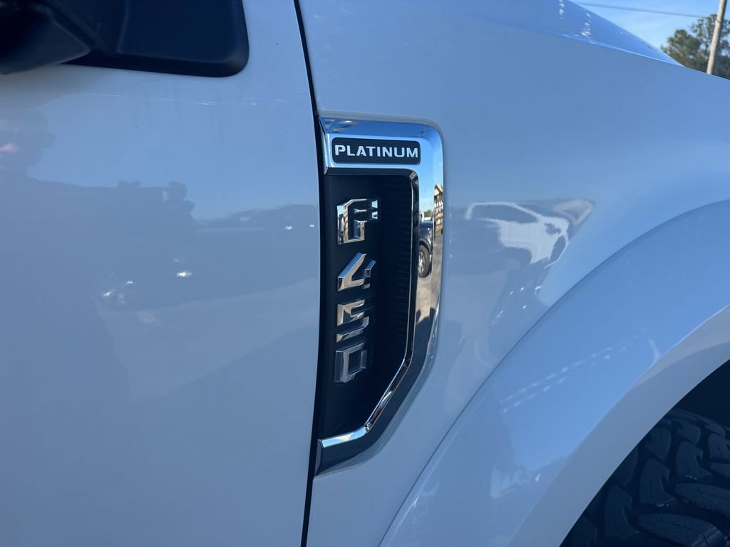 Certified 2022 Ford F450 Platinum w/ FX4 Off-Road Package image 25