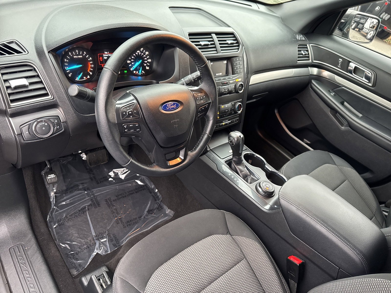 Certified 2019 Ford Explorer XLT image 42