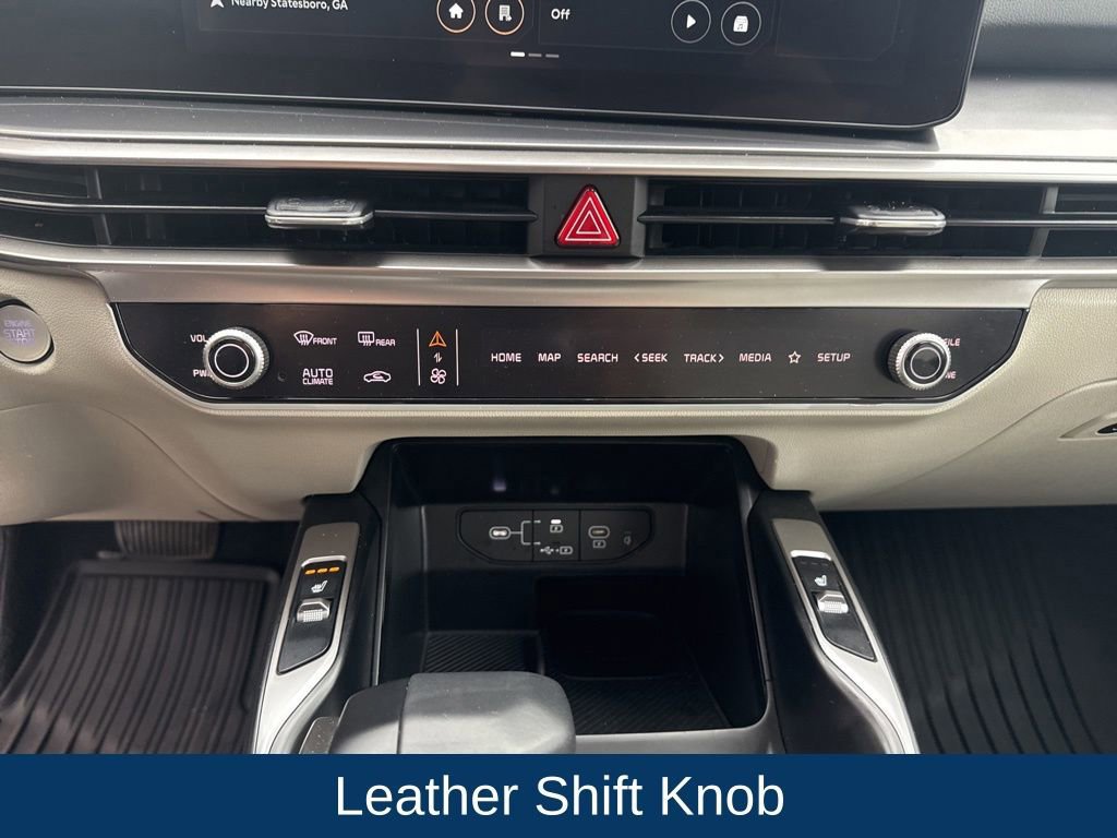 Used 2024 Kia Sorento S w/ Panoramic Sunroof Package image 25