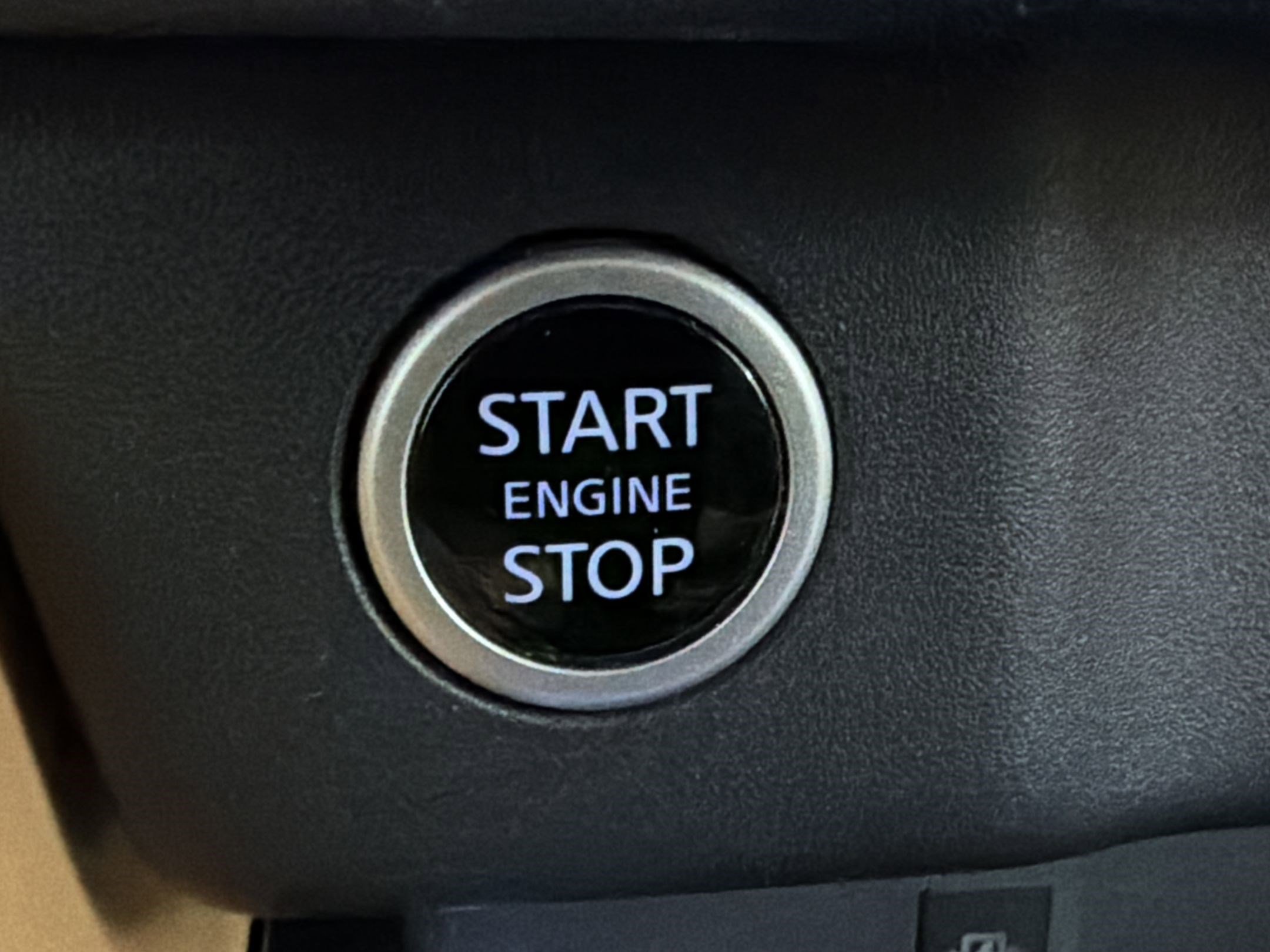 Used 2021 Nissan Rogue Platinum AWD/4WD image 27