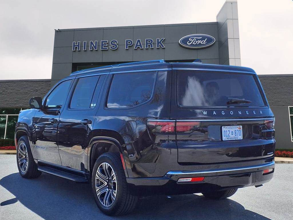 Used 2024 Jeep Wagoneer Series II w/ Flexible Seating Group image 3