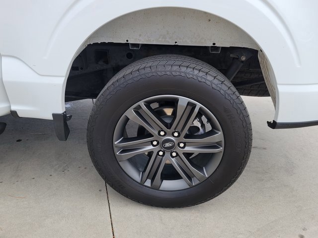 Certified 2022 Ford F150 XLT w/ Equipment Group 302A High image 16