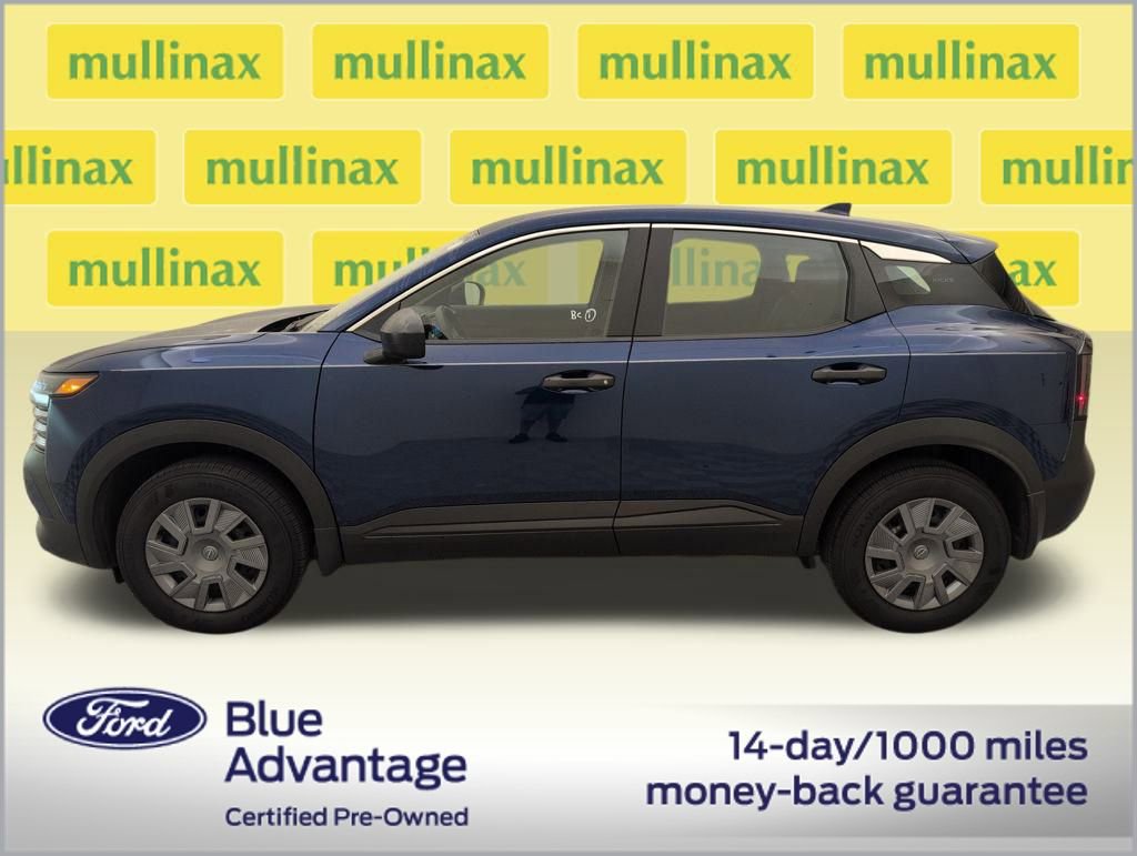 Used 2025 Nissan Kicks S image 12