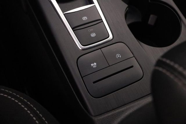 Certified 2025 Ford Escape Active image 18