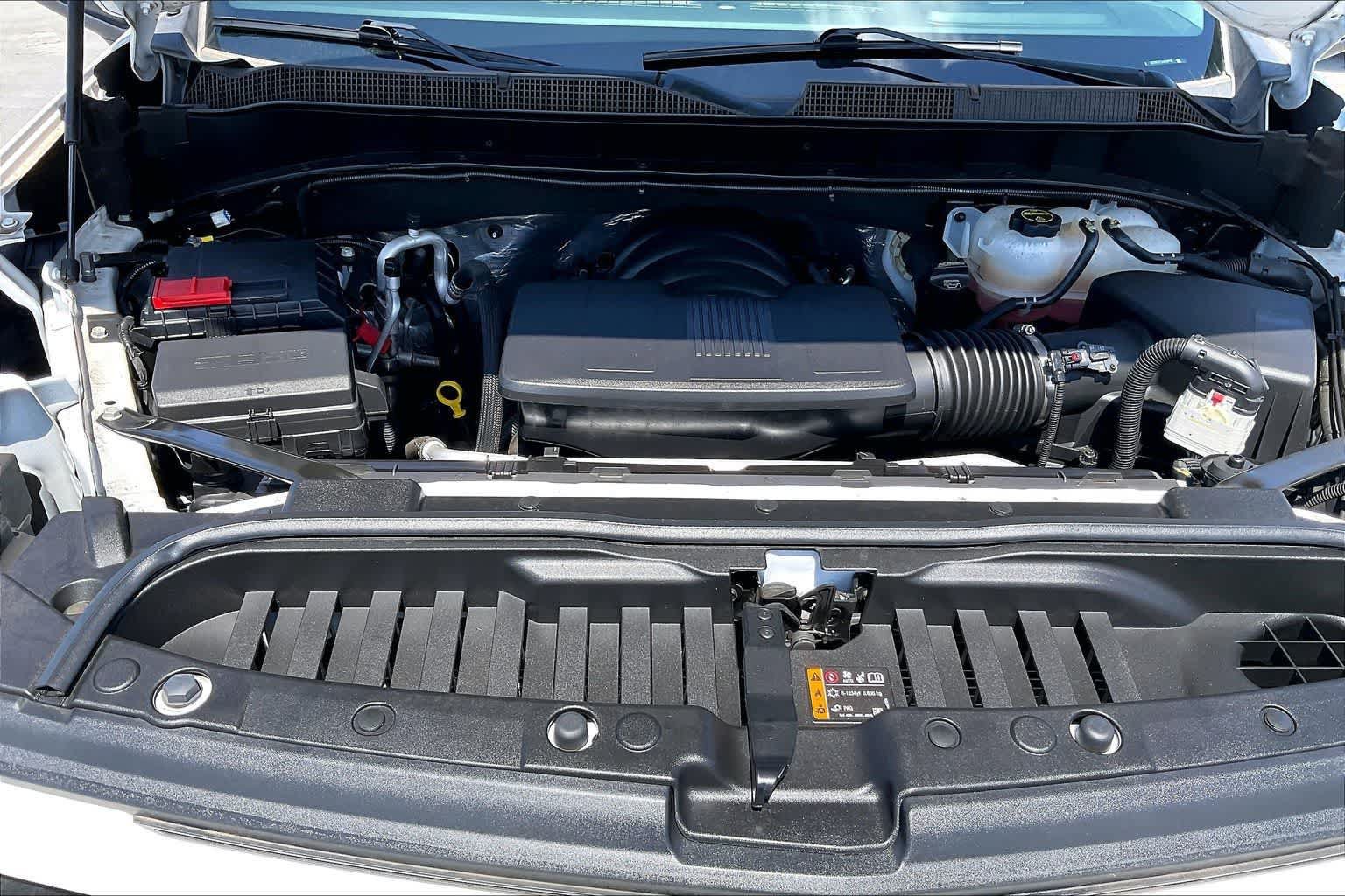 Used 2024 Chevrolet Silverado 1500 RST w/ Convenience Package II RWD image 9