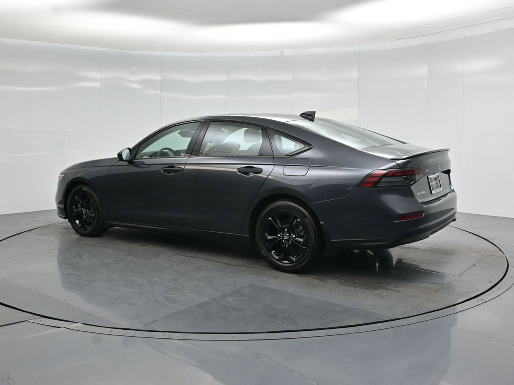 Used 2025 Honda Accord SE image 5