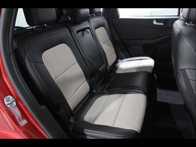 Certified 2022 Ford Escape Titanium w/ Titanium Elite Package AWD/4WD image 18