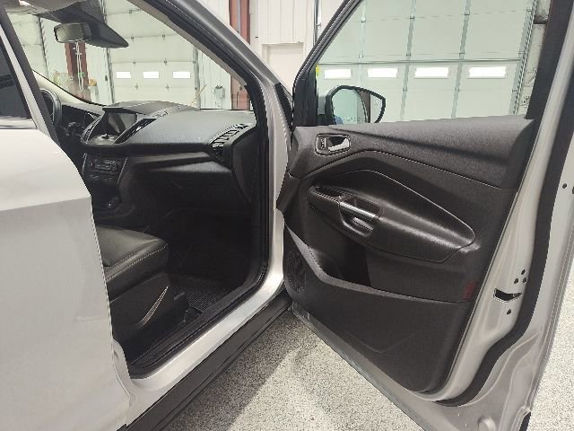 Certified 2019 Ford Escape SEL AWD/4WD image 19