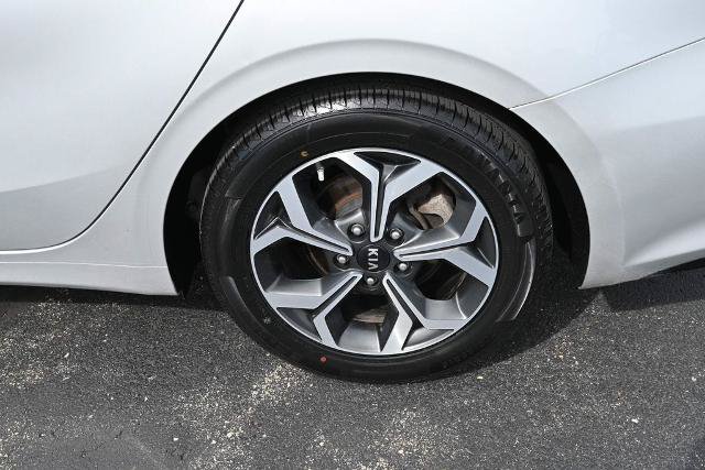 Used 2019 Kia Forte LXS FWD image 14
