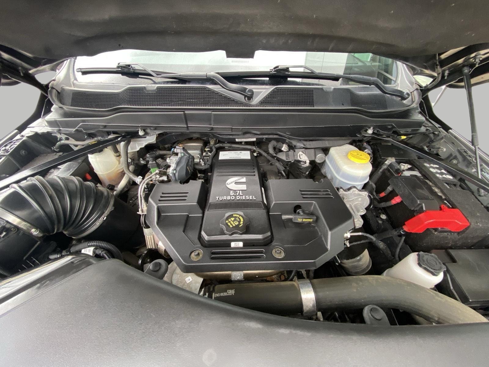 Used 2022 RAM 3500 Laramie AWD/4WD image 16