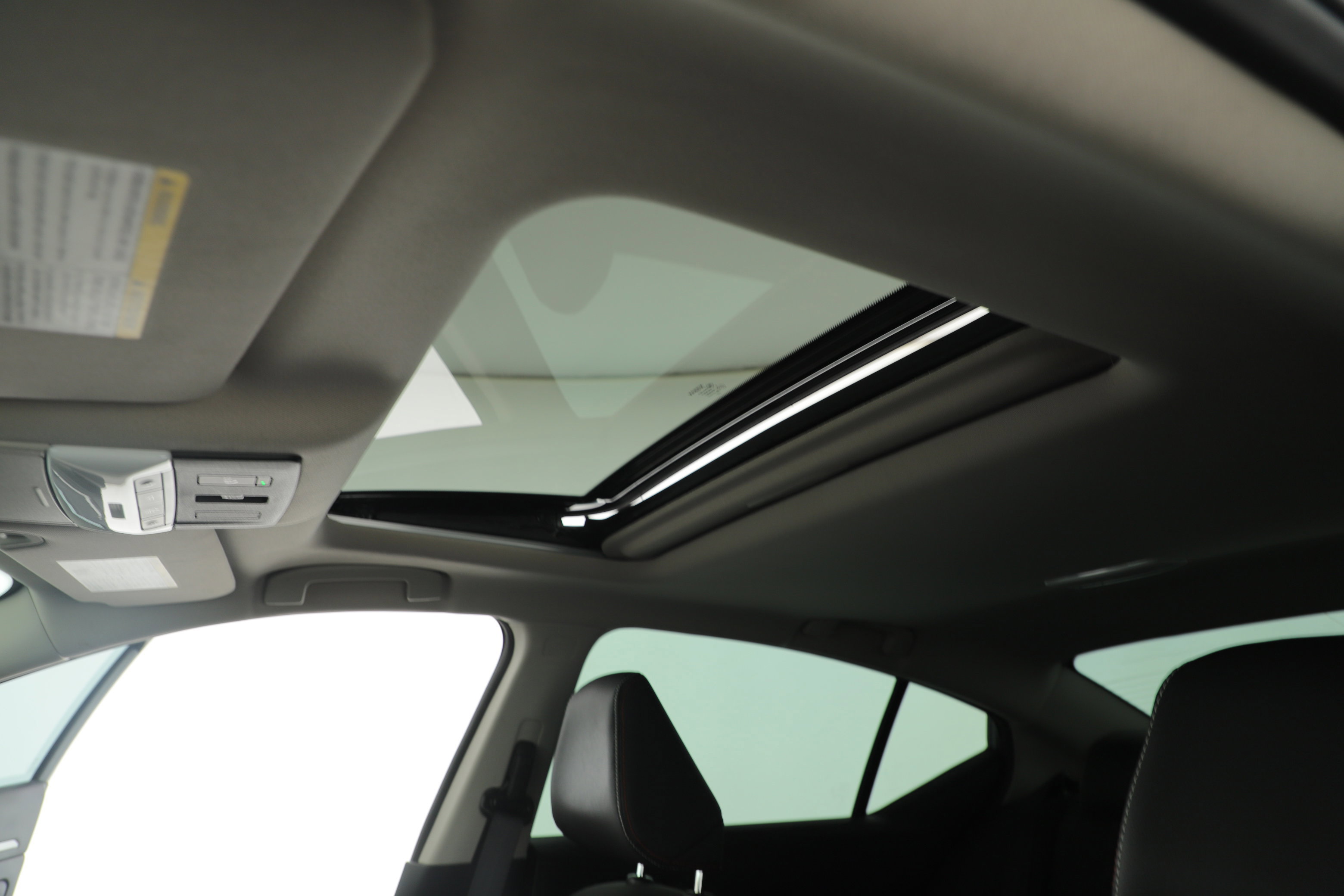 Used 2024 Nissan Altima 2.5 SR w/ SR Premium Package image 11