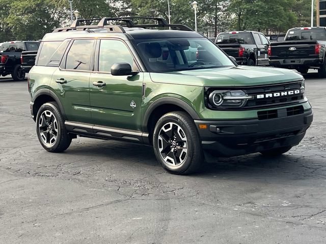 Certified 2023 Ford Bronco Sport Outer Banks w/ Tech Package AWD/4WD image 7