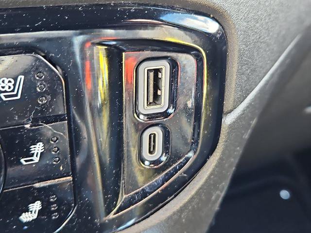 Used 2024 Chevrolet Silverado 2500 High Country w/ High Country Premium Package AWD/4WD image 13