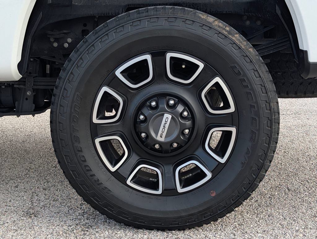 Certified 2024 Ford F250 Platinum AWD/4WD image 24
