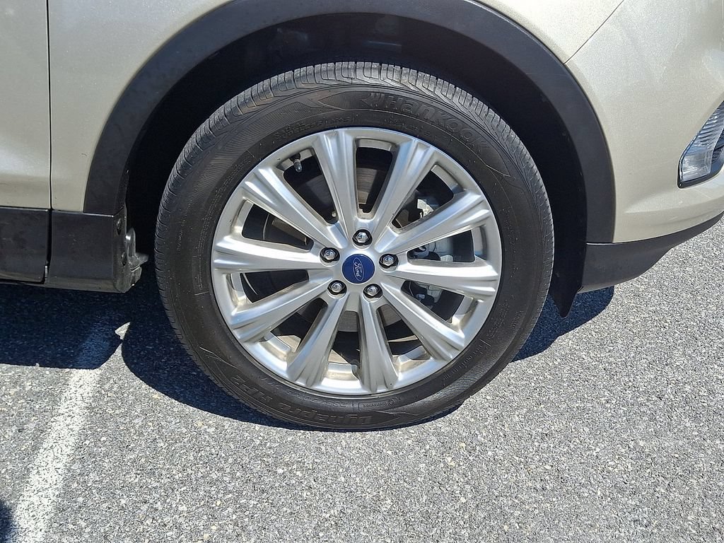 Certified 2017 Ford Escape Titanium AWD/4WD image 8