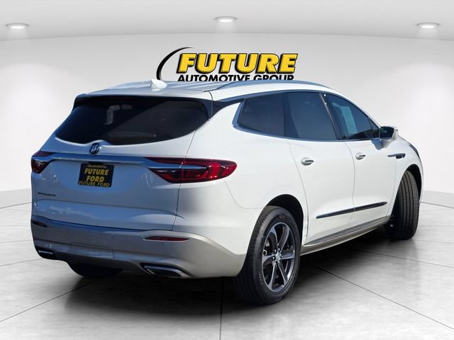 Used 2020 Buick Enclave Essence w/ LPO, Touring Package FWD image 4