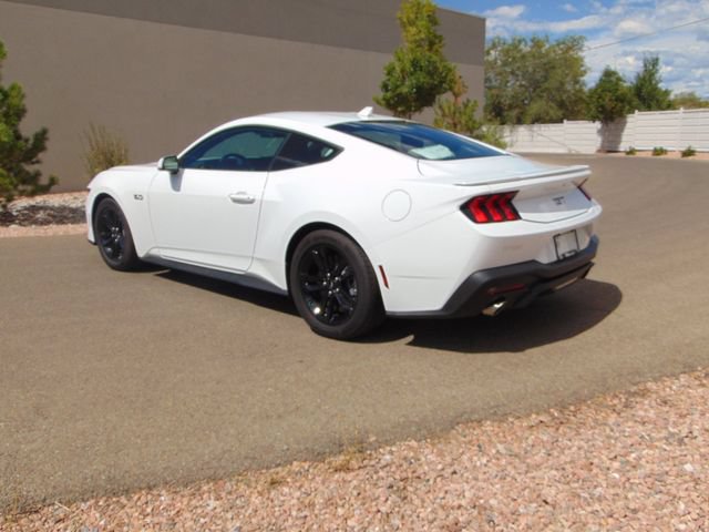 Certified 2025 Ford Mustang GT RWD image 4
