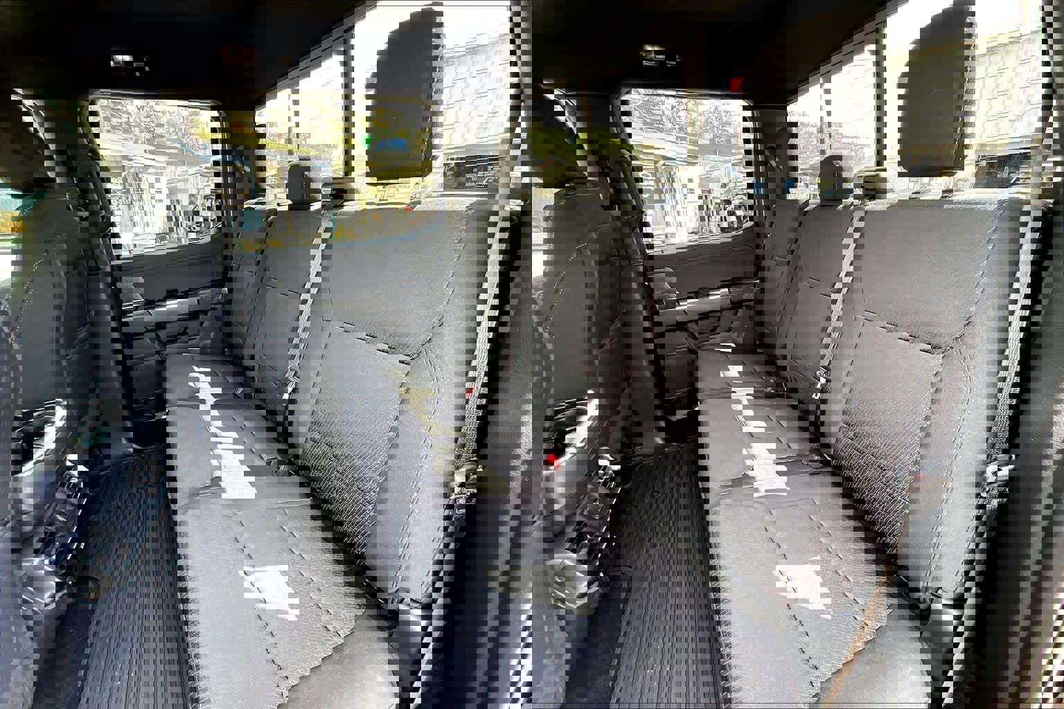 Certified 2022 Ford F150 XLT w/ Equipment Group 302A High image 23