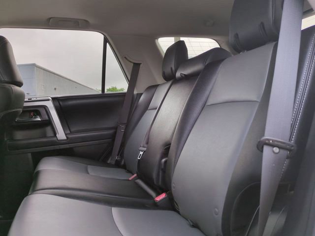 Used 2019 Toyota 4Runner SR5 Premium image 14