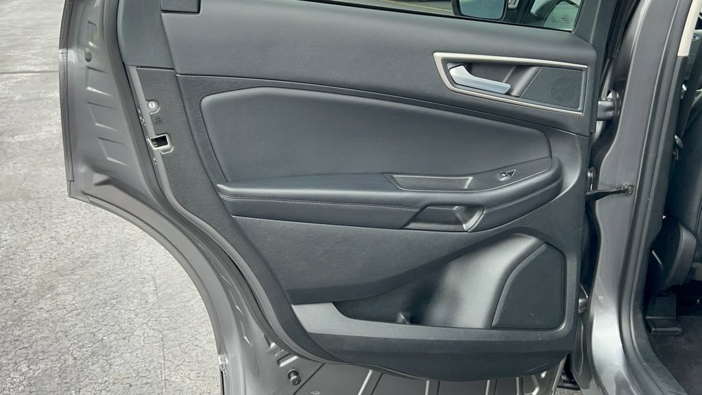 Certified 2024 Ford Edge SEL AWD/4WD image 29