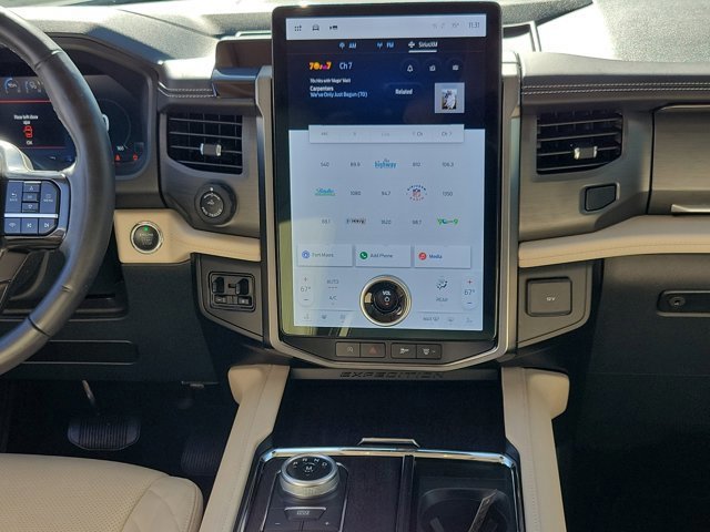 Certified 2023 Ford Expedition Platinum image 22