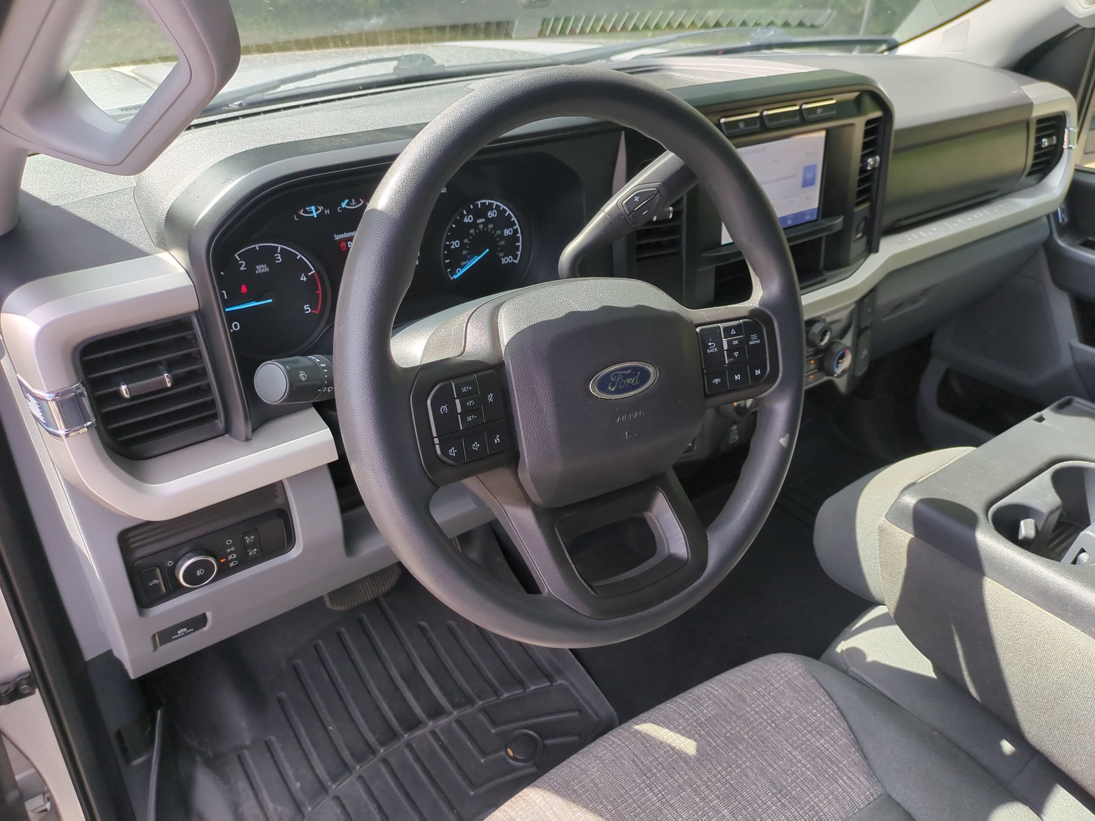 Certified 2024 Ford F250 XLT AWD/4WD image 14