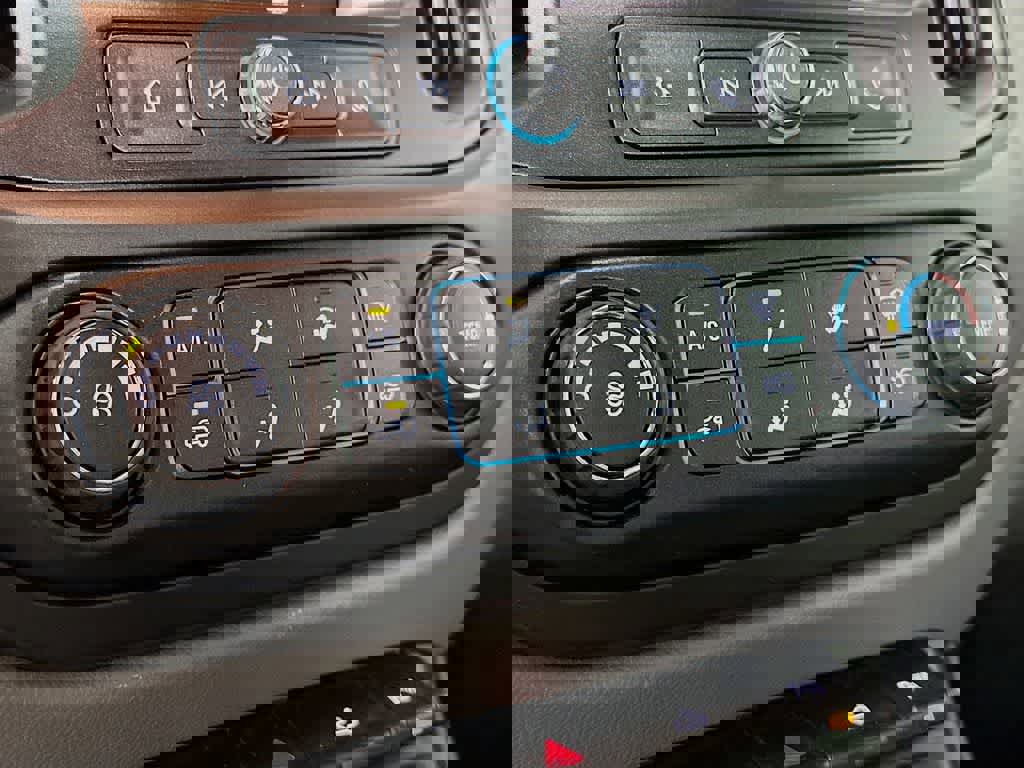 Used 2020 Chevrolet Colorado W/T w/ WT Convenience Package image 17