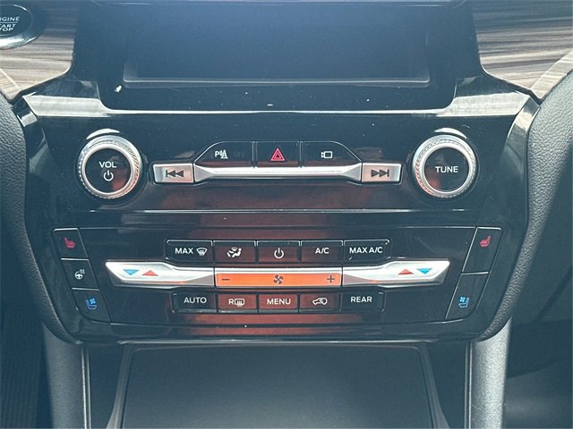 Certified 2023 Ford Explorer Limited image 24