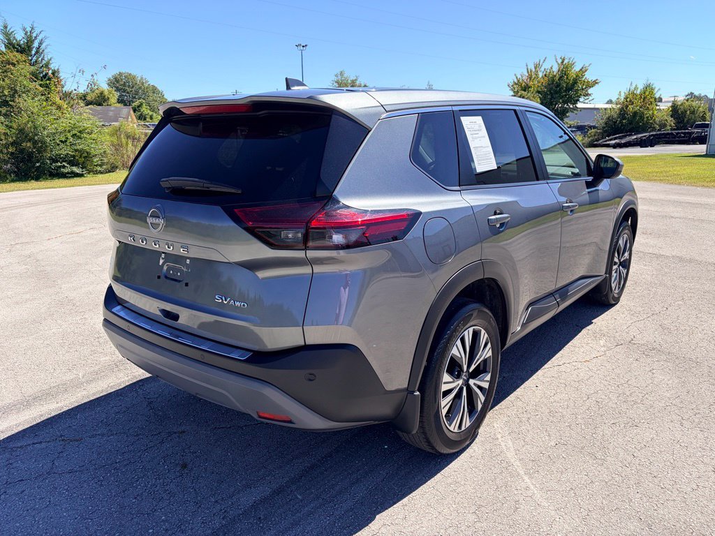 Used 2023 Nissan Rogue SV AWD/4WD image 3