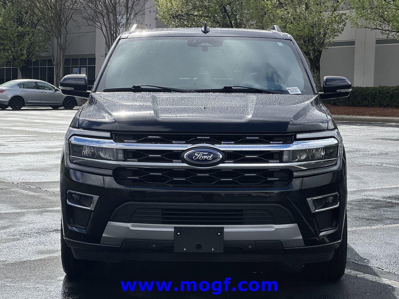 Certified 2024 Ford Expedition Limited image 8