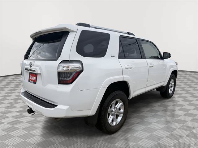 Used 2021 Toyota 4Runner SR5 Premium w/ Moonroof Package AWD/4WD image 7