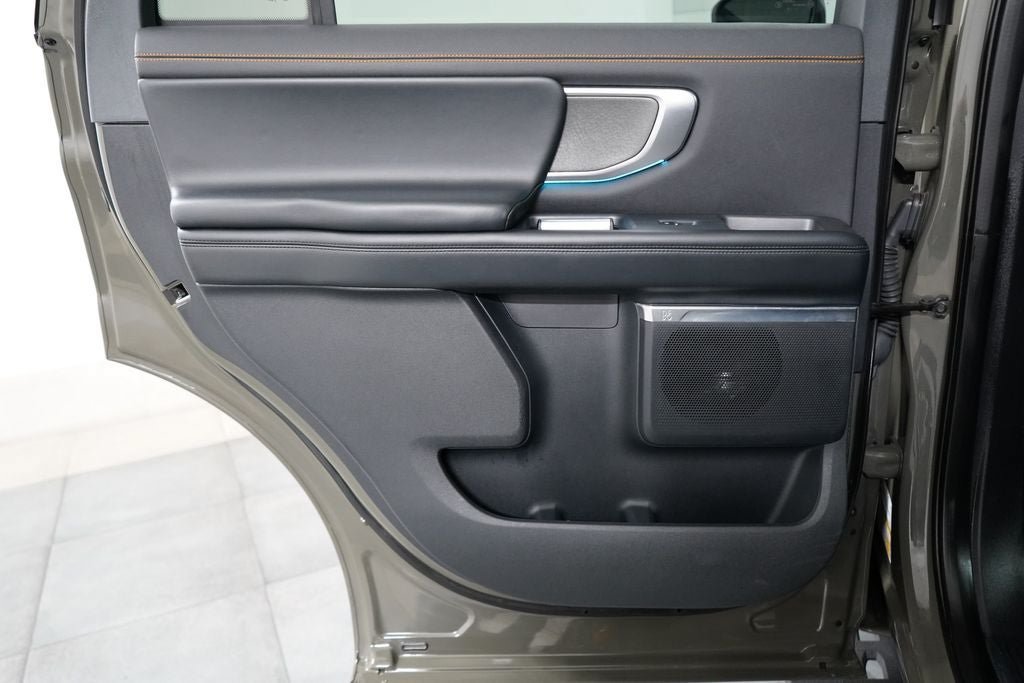 Certified 2025 Ford Expedition Tremor AWD/4WD image 24