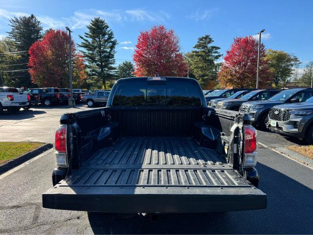 Used 2020 Toyota Tacoma TRD Off-Road AWD/4WD image 5