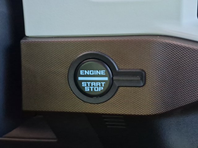 Certified 2023 Ford Bronco Heritage Edition AWD/4WD image 27