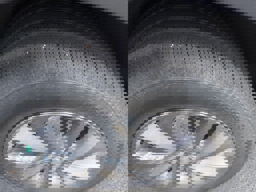 Used 2023 Buick Encore GX Essence w/ Experience Buick Package image 22