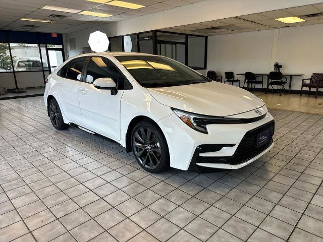 Used 2025 Toyota Corolla SE
