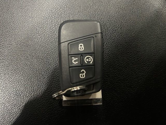 Used 2022 Volkswagen Atlas SEL AWD/4WD image 28