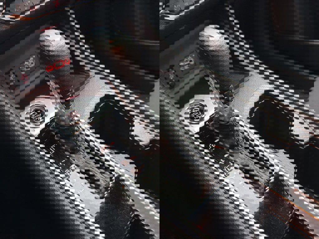 Used 2024 Nissan Sentra SV image 28