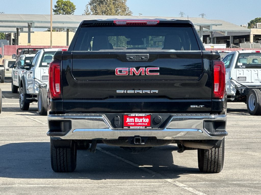 Used 2025 GMC Sierra 1500 SLT RWD image 4