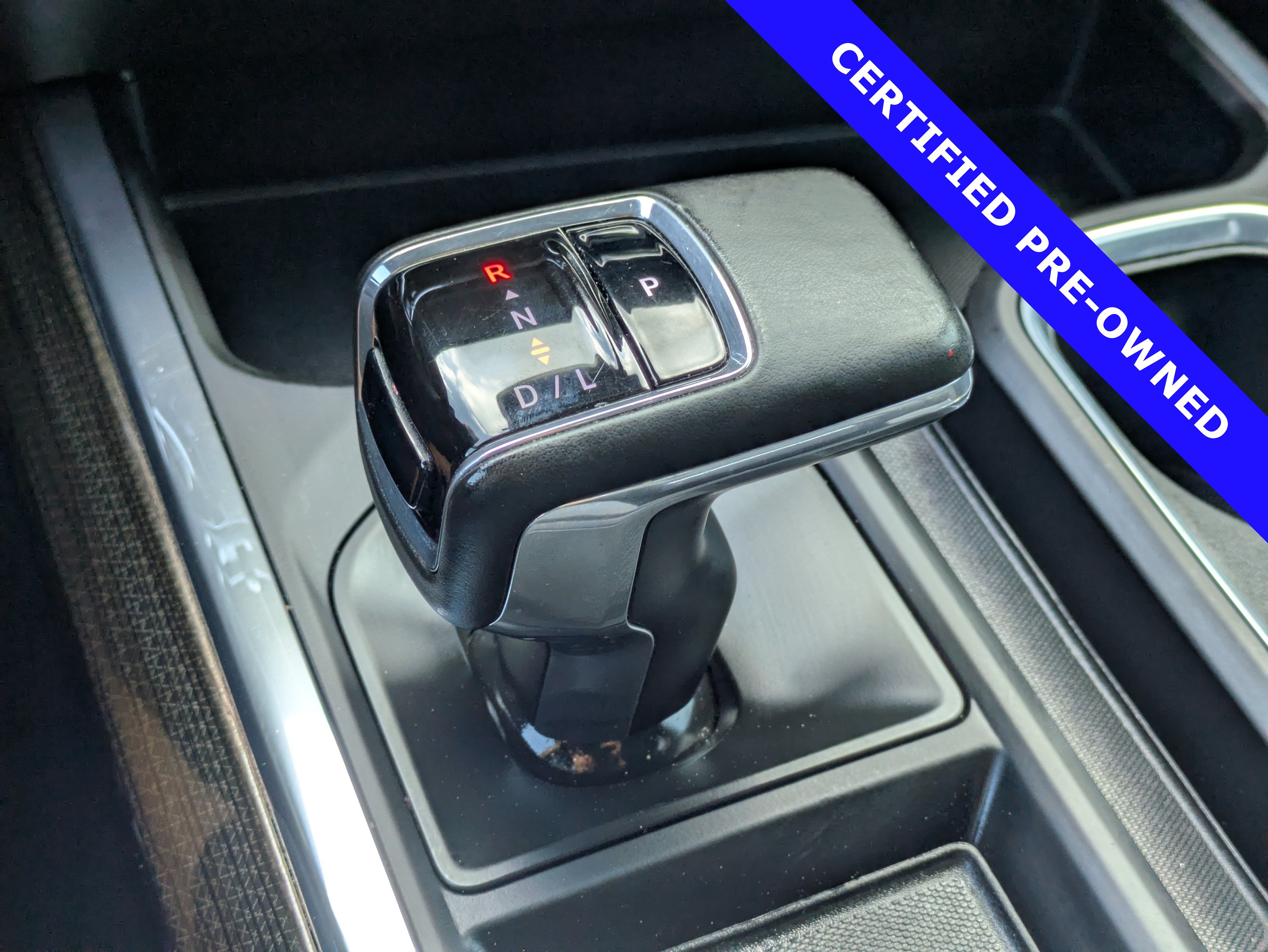 Used 2025 Chevrolet Silverado 1500 RST AWD/4WD image 33