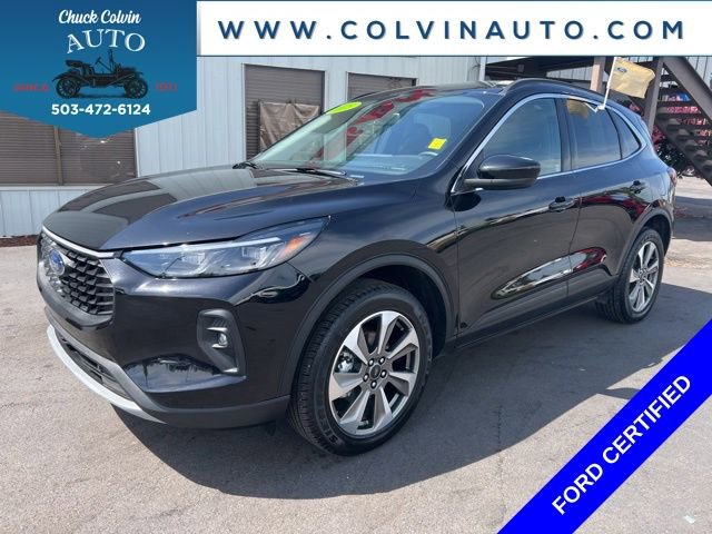Certified 2025 Ford Escape Platinum AWD/4WD image 4