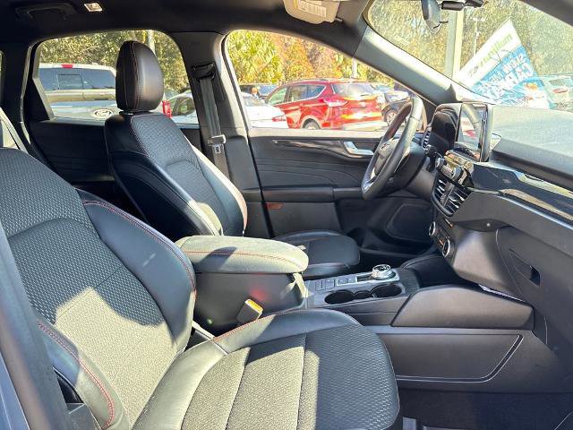Certified 2025 Ford Escape ST-Line Elite image 27