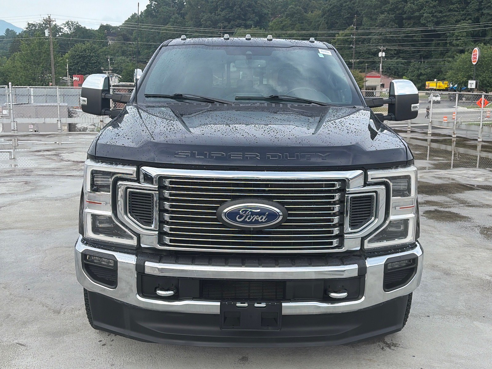 Certified 2022 Ford F350 Lariat w/ Lariat Ultimate Package AWD/4WD image 6