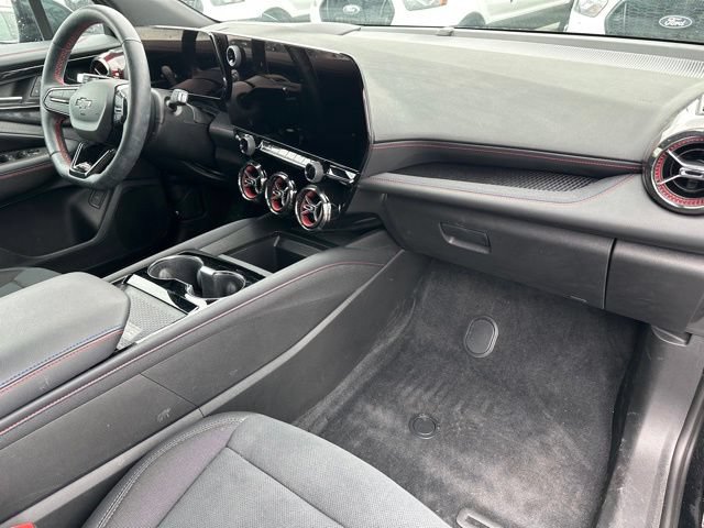 Used 2024 Chevrolet Blazer EV RS AWD/4WD image 8