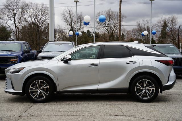 Used 2025 Lexus RX 350 Premium w/ Convenience Package image 2