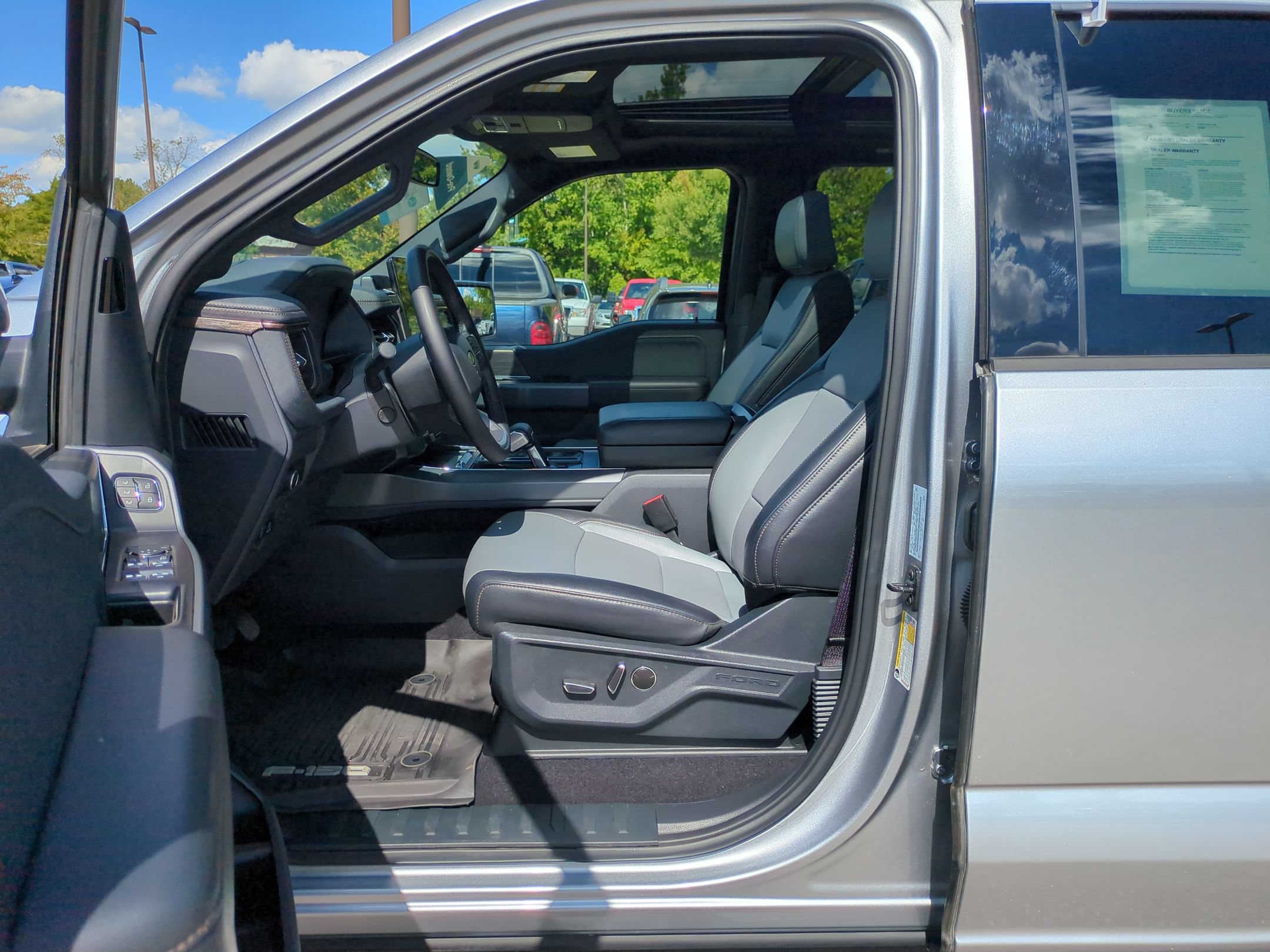 Certified 2025 Ford F150 Lightning Lariat AWD/4WD image 13