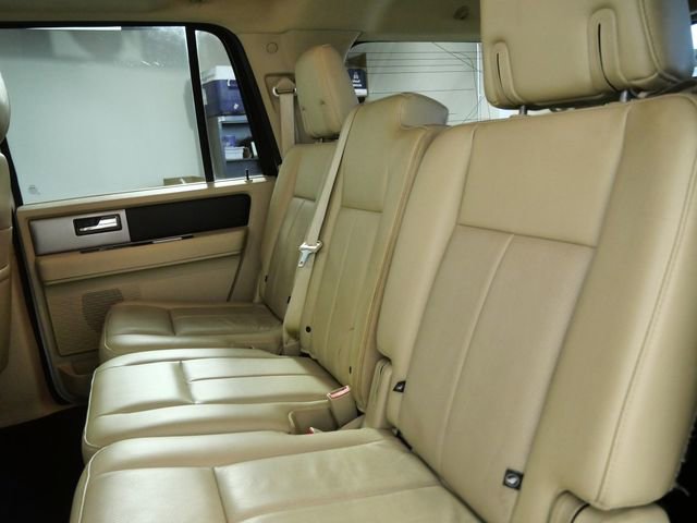 Certified 2017 Ford Expedition EL XLT w/ Equipment Group 202A AWD/4WD image 14