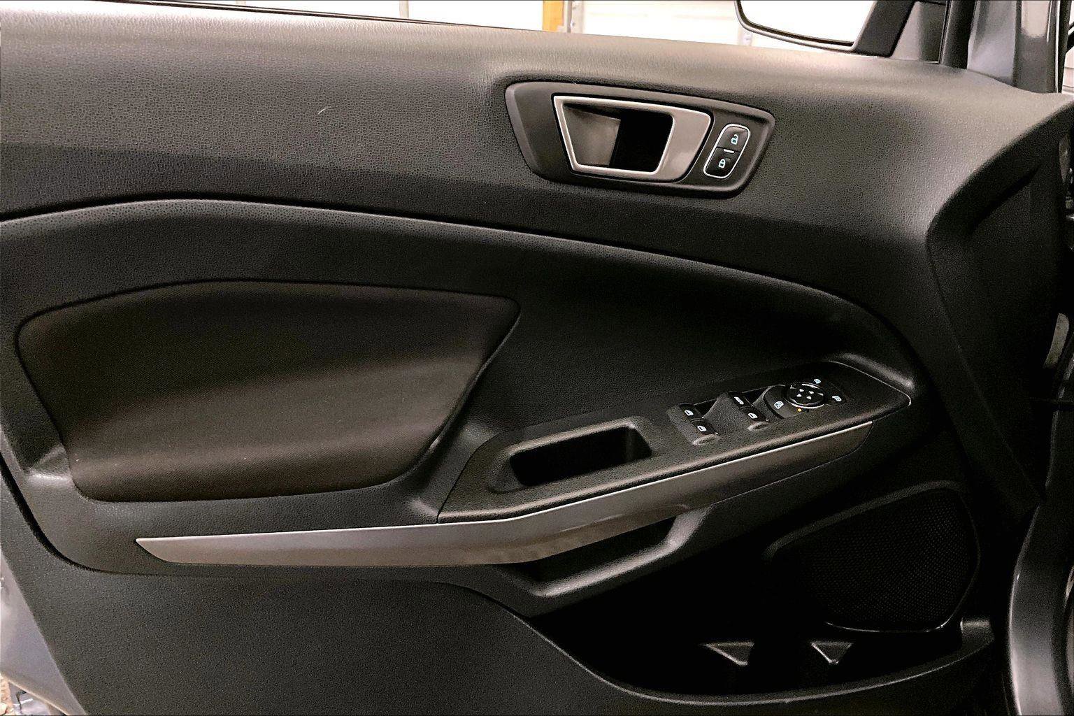 Certified 2020 Ford EcoSport SE w/ SE Convenience Package image 22